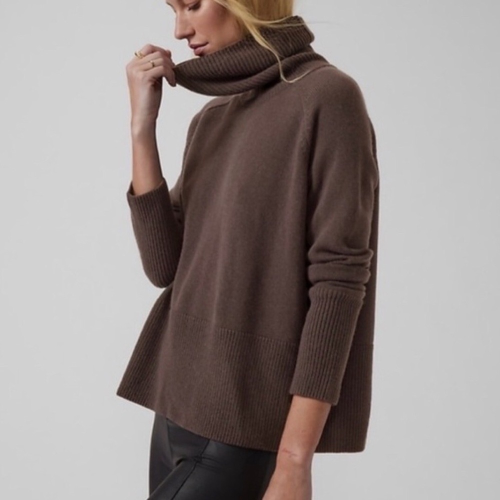 Athleta Brown Turtleneck Sweater